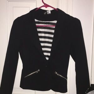 H&M black blazer